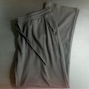 Weintee
Womens
Plus Size
Black
Cotton
Knit 
Pants w pockets
Size XXL-plus